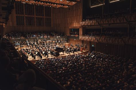 London symphony orchestra biography