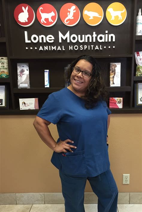 Lone mountain animal hospital. Feb 17, 2022 · Please welcome Danielle, the newest extern at Lone Mountain Animal Hospital. Danielle is from Crown point, Indiana and, for as long as she could... 