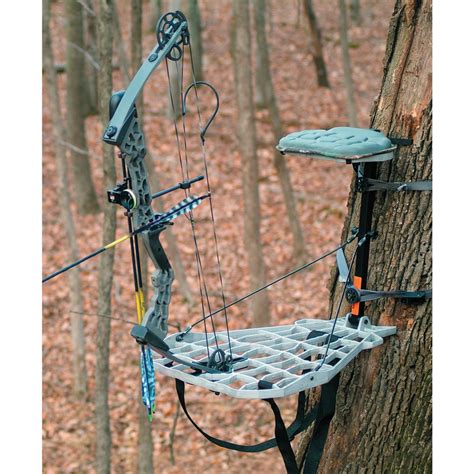 Folding down to 5-inch packed profile the Hand Climber treestand is great for packing into even the thickest areas. The Lone Wolf climbing tree stand features the full-sized 30" x 19.5" platform, offering loads of room, while still weighing in at only 17.5-pounds. NEW In Cast Bow Holder ( US Patent # 8424645) accommodates most parallel limb .... 
