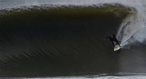 Long beach ny surf report.  Read more about the Surf Captain forecasts. com.  Surfers from aroun...