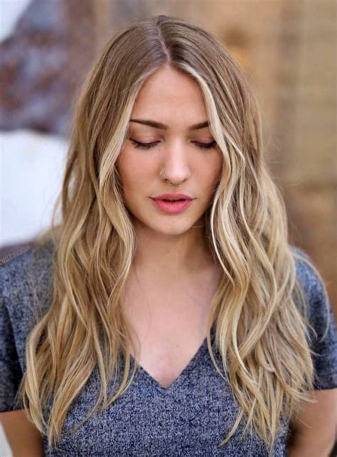 Long thin hair. Long Thin Hair with Highlights and Lowlights. Pin-straight long hair without the right haircut can visually weigh your face down and appear even flatter than it really is. That is why … 