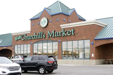 Long-time grocery store Churchill