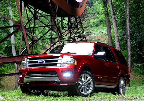 Longest lasting suvs. As the demand for electric vehicles (EVs) continues to grow, one of the most significant factors that potential buyers consider is the range of the vehicle. The longer an electric ... 