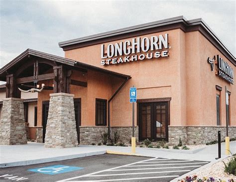 Longhorn steakhouse hinesville. Specialties: At LongHorn Steakhouse, we serve steak as it was meant to be - perfectly seasoned and expertly grilled by our Grill Masters. Choose from legendary favorites like our Bone-In Outlaw Ribeye or our tender, center-cut Flo's Filet. And if you love steak, wait until you see what our Grill Masters can do with other favorites like our Parmesan Crusted Chicken, hand-cut LongHorn Salmon or ... 