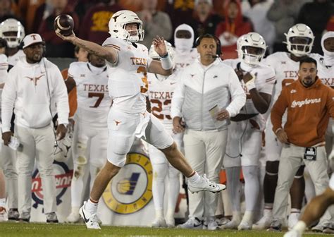 Longhorns hold at No. 7 in CFP Rankings