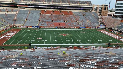 Longhorns nonconference game times set, Black Friday vs. Texas Tech under the lights