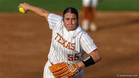 Longhorns softball clobber Iowa State in sweep to get back on winning track