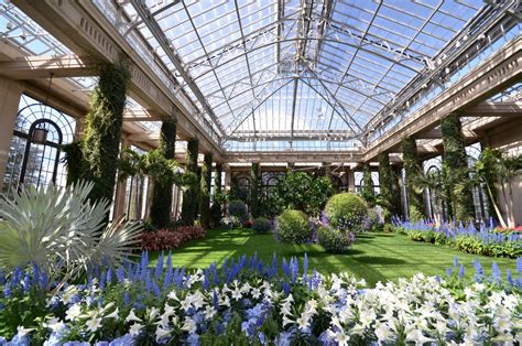 Longwood gardents. Longwood Reimagined: A New Garden Experience is the most ambitious revitalization of our Gardens in a century. It includes a sweeping transformation of 17 acres of the west … 