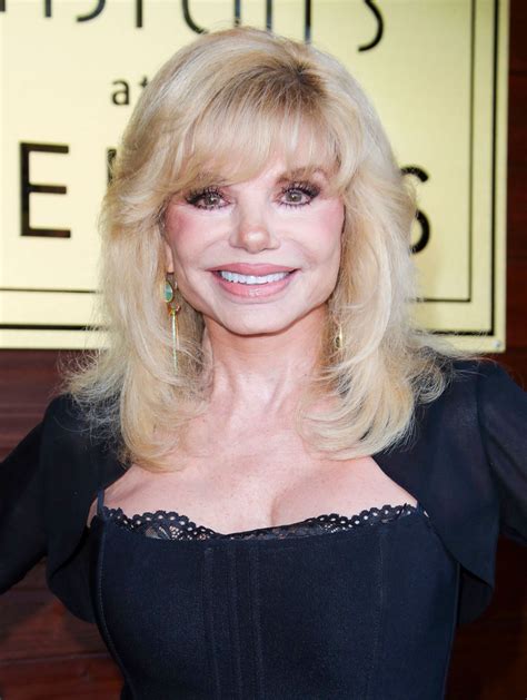 Loni anderson today. Loni Anderson’s Body Measurements are 38-20-32 Inches which means Her Bra Size is 38B, Her Waist Size is 20 Inches, and Her Hip Size is 32 Inches. She has hourglass-shaped Body measurements. Loni Anderson was born on 5 August 1945 in Saint Paul, Minnesota, United States. Her Father Klaydon Carl “Andy” Anderson and Her Mother Maxine Hazel. 