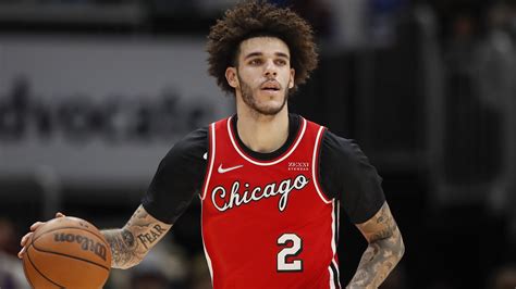 Lonzo Ball not expected to play for the Chicago Bulls in the 2023-24 NBA season: ‘If he comes back it would be great’