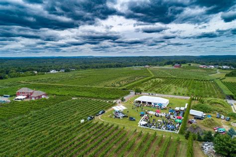 Lookout farm natick ma. All seating at The Lookout is outdoors, covered tent seating is available first come first served. Stay tuned for our 2024 opening date. The Greenhouse features mouth watering BBQ & comfort food classics to enjoy with our farm crafted Beers, Hard Ciders and Wine. 