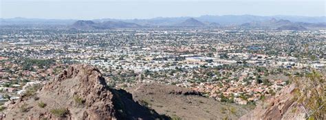 Lookout mountain hours sunday.  Summit depth 52&Prime;, Base depth 29&Prime; 26-27 SPRI...
