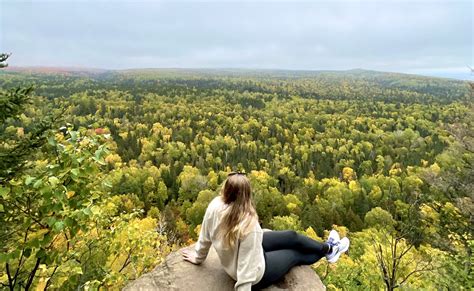 Lookout mountain loop trail.  Hikers can enjoy picturesque views of th...