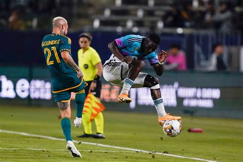 Loons suffer complete collapse in 4-3 loss to L.A. Galaxy