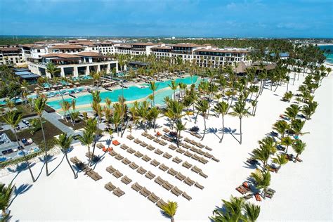 Lopesan costa bavaro reviews. Lopesan Costa Bávaro Resort, Spa & Casino. Playas de Bavaro, Punta Cana 23301, Dominican Republic. +1 809 221 8555. 