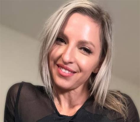 Lora Cross Onlyfans Leak