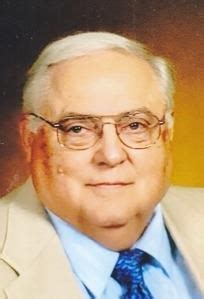 John R. Aquilla, a beloved member of the Lorain community, passed away on June 22, 2023, at Arden Courts in Westlake. Born on June 25, 1933, in Lorain to John R. and Helen J. (Mason) Aquilla, he .... 