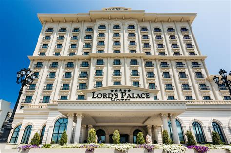 Lord palace hotel