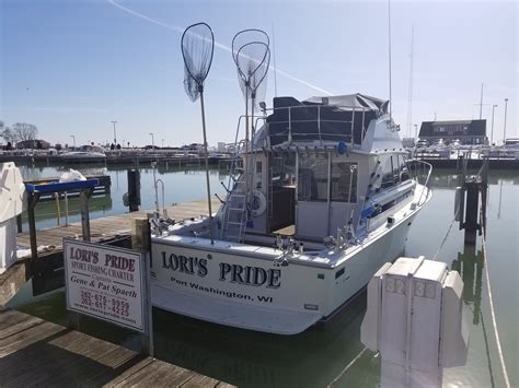 All captains of the Port Washington Charter Captain's Association are licensed by the U.S. coast Guard; All of the boats are inspected and certified by the U.S. Coast Guard; Salmon & Trout Fishing; Fishing/lodging packages available; 6 people maximum per boat. 