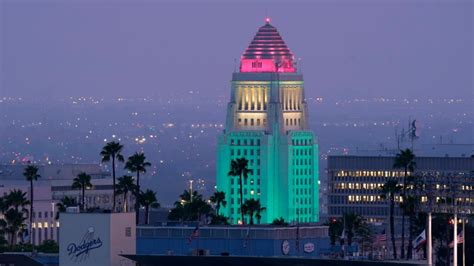 Los Angeles City Hall rocked by another corruption scandal, rattles trust in government