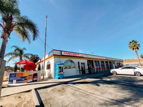 Los Cuates Supermercado y Taqueria, Hollister, California. 764 likes · 1 talking about this · 1,145 were here. Groceries, Produce, Fresh Meat, customize Cuts of meats Los Cuates Supermercado y Taqueria.