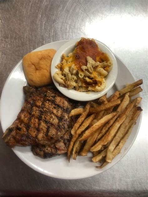 Lost Creek Steak & Seafood, 104 Broad St E, Sale City, GA ...