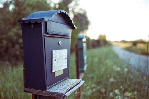 Lost mailbox key. Lost your mailbox key? Here are your next steps to access your mailbox. Read more below. Losing access to your mailbox is never fun. Mailbox keys that go … 