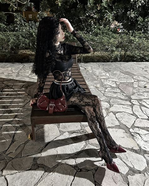 🍑 +18 Lostindarknessz_ Onlyfans Leak