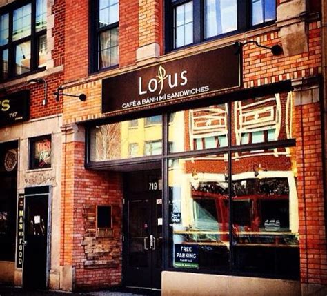 Lotus cafe chicago. Lotus Cafe is a Vietnamese sandwich shop in the UIC area providing authentic and healthy Bahn Mi sandwiches and other specialties to its visitors. Geared toward the modern palate, their menu is ... 