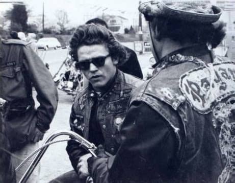 Jun 28, 2020 · Founded in 1959 in Maryland by Lou Dobkin, Pagan’s Motorcycle Club, or The Pagans for short, have been involved in some notorious turf battles with Hells Angels over the years. Unlike many 1% motorcycle gangs, whose members are required to ride only Harley Davidsons, members of The Pagans have also been known to ride Triumphs, the classic ... 
