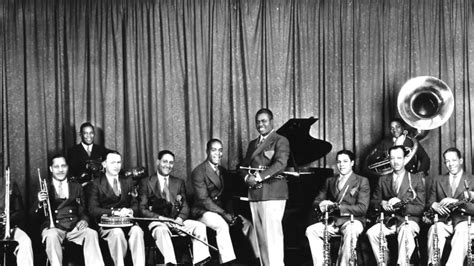 Louis Armstrong And His Orchestra "I Ain