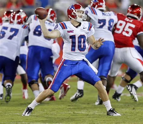 Louisiana Tech’s Colby Cameron Earns Manning Award Player of …