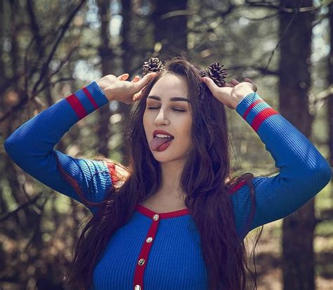Louiskhovanski. A Ukrainian OnlyFans model and influencer has revealed she wants to make her own videogame inspired by the countryside around her home. Louisa Khovanski says she has been inspired to make the shift into the world of gaming after buying a house surrounded by dense forests and swamps in Ukraine. A gamer herself, Louisa says her game will be in ... 