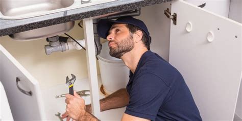 Louisville plumbers. Plumbing Contractors in Louisville, KY. Parker Plumbing is a family-owned business that has served the Louisville area for over 30 years. With our professional experts, our knowledge and expertise on the most efficient plumbing systems, and our reasonable prices, you can rely on us to get the job done to your satisfaction. 