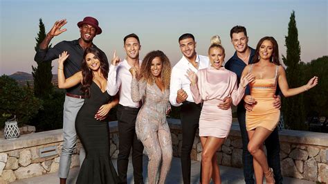 Love island season 5 episode 1. Love Island USA Season 5 Episode 1. Love Island USA Season 5. Watch; Episode 1. America's favourite tropical villa is open for business. As Sarah Hyland reveals the sexy singles coupling up for the first time, the Islanders are shocked by a surprise twist. 