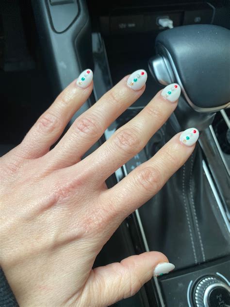 Best Nail Salons near SeaTac/Airport Station - Ulti