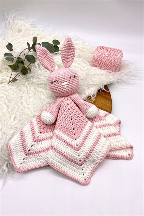 Lovey Crochet Pattern