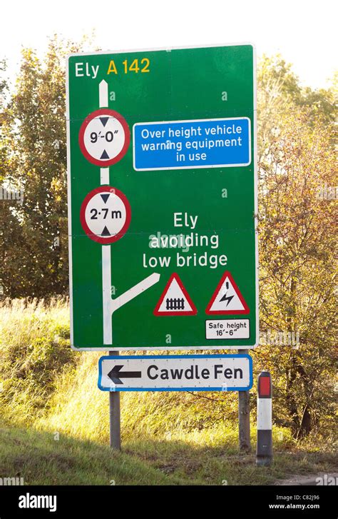 Low bridge signs Each yea