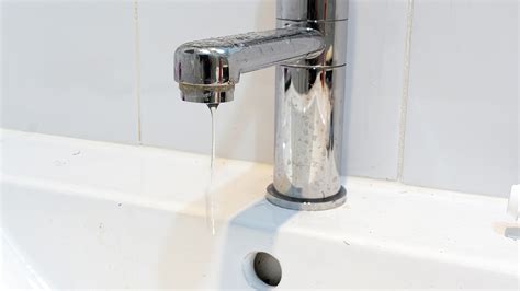 Low hot water pressure. Low water pressure is considered any reading that’s less than about 40 pounds of pressure per square inch (PSI). For most homes, the water pressure should be between 40 and 60 PSI, with 50 PSI ... 