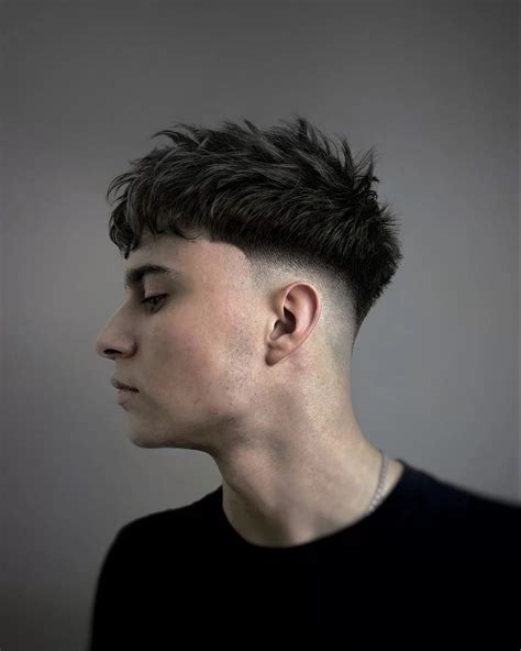 Low taper texture fringe. Oct 17, 2021 ... ... low 1.5 back and sides taper. SHOP THE PRODUCTS WE USE & RECOMMEND - ▻ https://www.amazon.co.uk/shop/regalgentleman ▻ https ... 