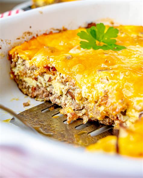 Low-Carb Bacon Cheeseburger Casserole