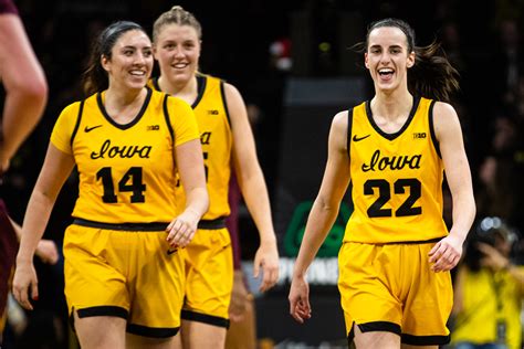 Lowa womens basketball. Caitlin Clark makes a 3-pointer from the Hawkeyes logo as time expires to cap off a 40-point performance and give Iowa a 76-73 victory over Michigan State. 