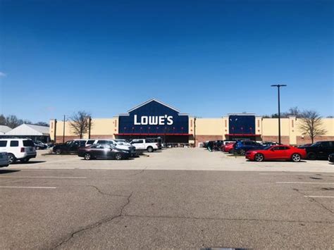  The Floor Depot 11. Southaven, MS. Southaven, MS. 685 Faves for Lowe's Home Improvement from neighbors in Southaven, MS. Lowe's Home Improvement offers everyday low prices on all quality hardware products and construction needs. Find great deals on paint, patio furniture, home décor, tools, hardwood flooring, carpeting, appliances, plumbing ... . 