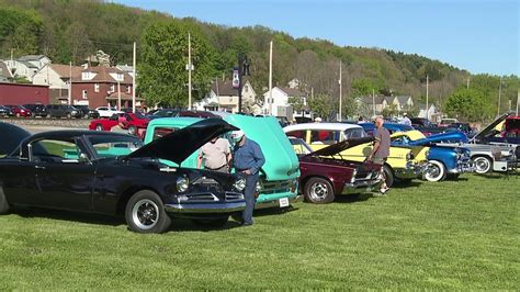 Lowellville car show. Home 