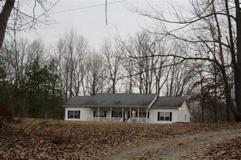 143 Da Lowe Rd, Alexis, NC 28006 is currently not for sale. The 1,862 Square Feet single family home is a 3 beds, 2 baths property. This home was built in 1970 and last sold on 2014-08-04 for $170,000. View more property details, sales history, and Zestimate data on Zillow.. 