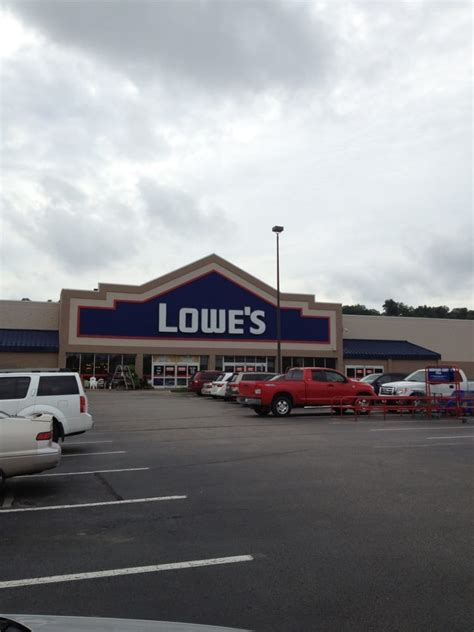 Lowes barboursville wv. We offer paid time off for vacation, holidays, sick leave, and volunteer time. Depending on the position and tenure, most full-time associates start with around 10-15 days of combined time off. We ensure your hard work is well compensated with a competitive salary and bonus opportunities. We also invest in your financial future by providing ... 