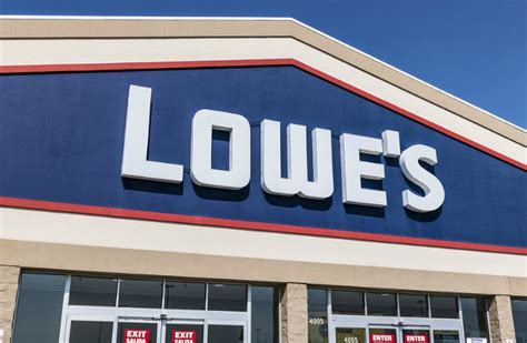 Lowes fwb. Make Your Projects Happen With Help From Lowe’s. With the Lowe’s Lease to Own with Progressive Leasing program — available at participating Lowe’s locations — get what you need the day you need it, no credit required. From refrigerators and other appliances to lawn mowers and grills, Lowe’s Home Improvement is here to … 