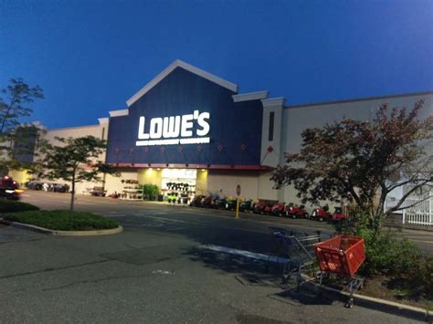 Lowes howell nj. Depending on the position and tenure, most full-time associates start with around 10-15 days of combined time off. We ensure your hard work is well compensated with a competitive salary and bonus opportunities. We also invest in your financial future by providing access to our Employee Stock Purchase Plan (ESPP) with a 15% discount, and a 401 ... 