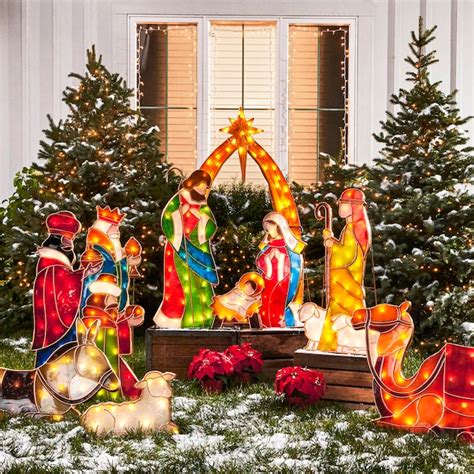 This outdoor sets express the true joy of Christmas by creating a stunning focal point in your yard. Impressively sized yet lightweight, these shimmery hand-crafted designs come pre-lit with tons of lights. S: 21.5 X 33-in H; M:19 X …