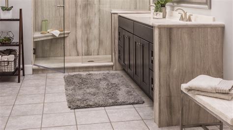 4 days ago · Turn your bath remodel idea into reality with help from the bathroom contractors on your local Home Depot’s bath renovation team. Get started with a free in-home consultation! . 
